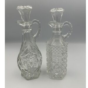 Vintage Anchor Hocking Wexford Pressed Glass Oil/Vinegar Cruet Bottle W/Stopper